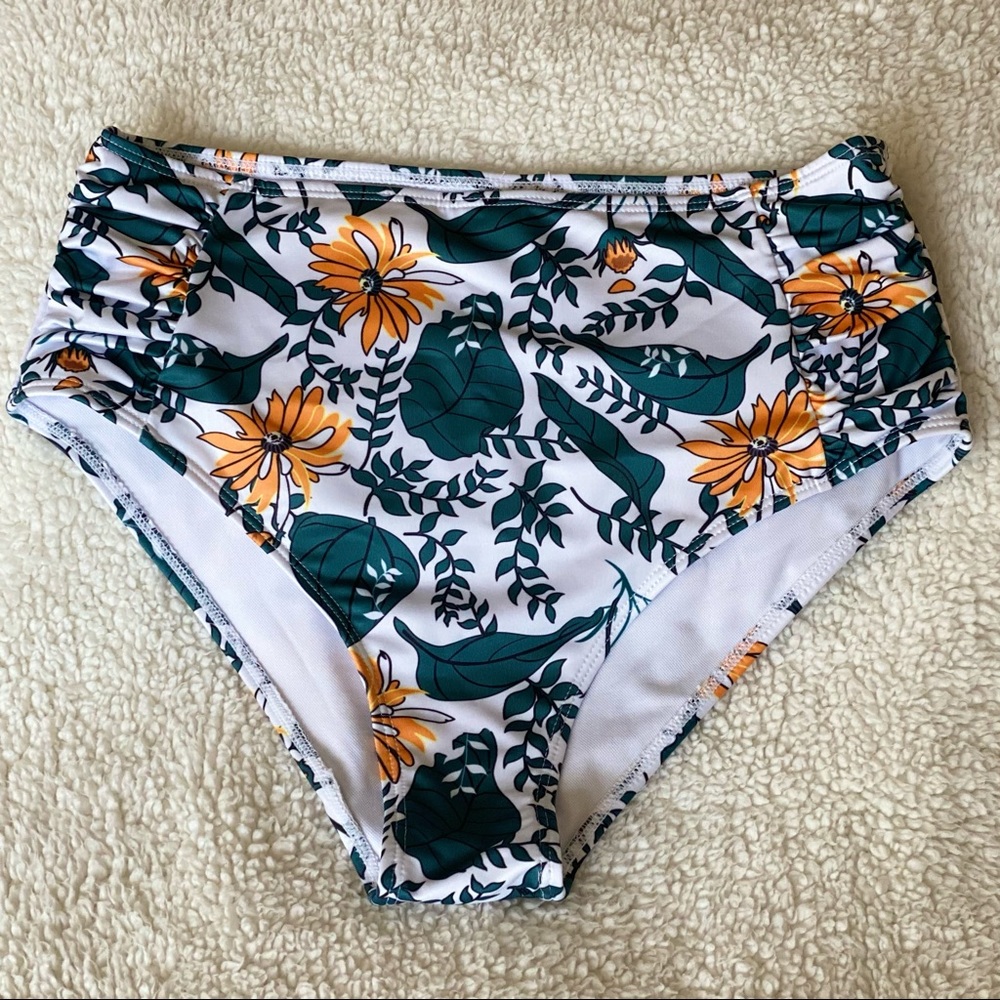 High-Waisted Floral Ruched Swimsuit Bottom